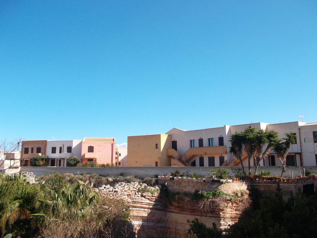 Casa Vacanze Di Anna E Selene Villa Favignana Exterior photo
